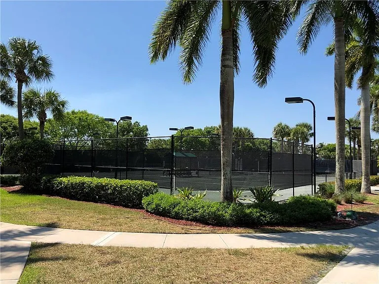 7911 NW 128th Ln #11-C — Photo 56