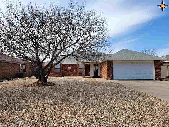 2nd image of 108 Don January Ct