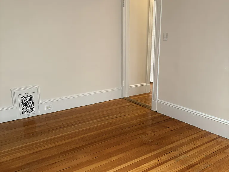4 Adams St #2 — Photo 13