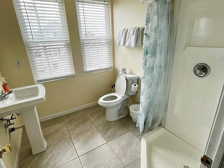 121 Blaine Ave #1 — Photo 2