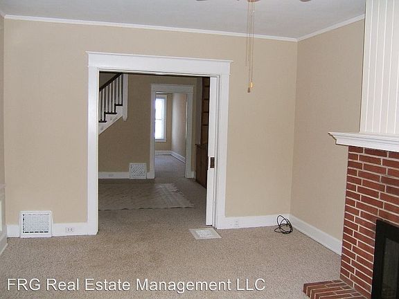 3rd image of 319 S 14th St