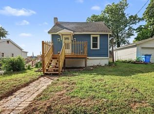 1705 N Longshore Dr, Walkerton, IN 46574
