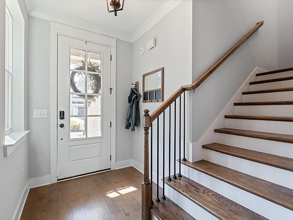 4th image of 1548 Nickelby Pl