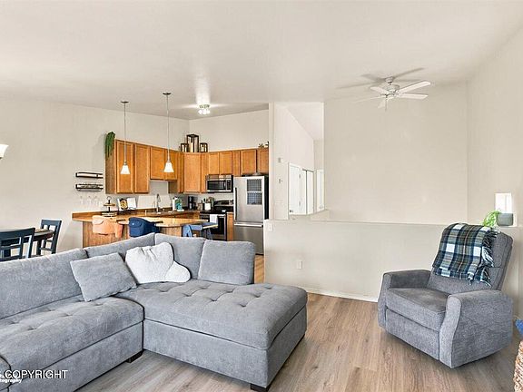 4th image of 2382/2384 E 64th Ave