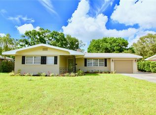 660 Oleander Dr SE, Winter Haven, FL 33880