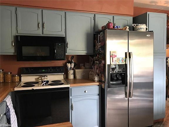 5th image of 3902 S Schenley Ave
