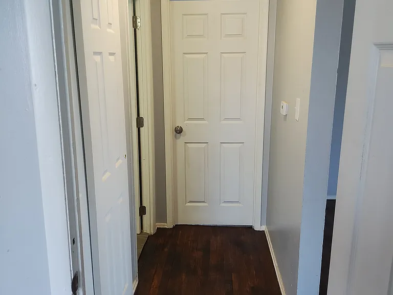 6105 Ridgeacres Dr #B — Photo 20