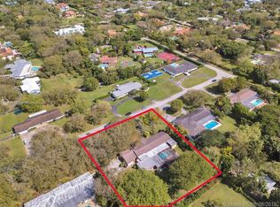 7440 SW 70th Ter, Miami, FL 33143