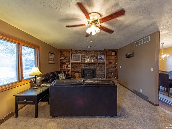 5th image of 2423 Stewart Ln