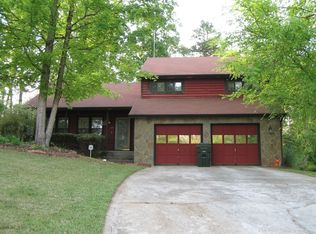 1177 Realm Ln, Lawrenceville, GA 30044
