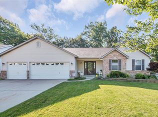 7205 Picasso Dr, Dardenne Prairie, MO 63368