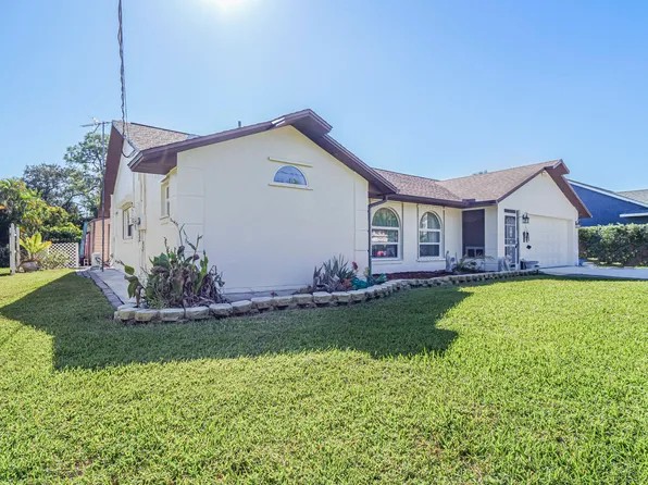 113 Larchmont Terrace, Sebastian, FL 32958