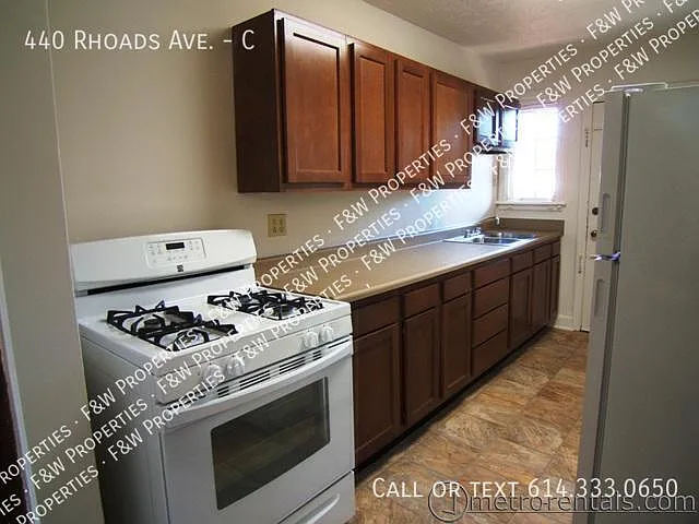 440 Rhoads Ave #C — Photo 38