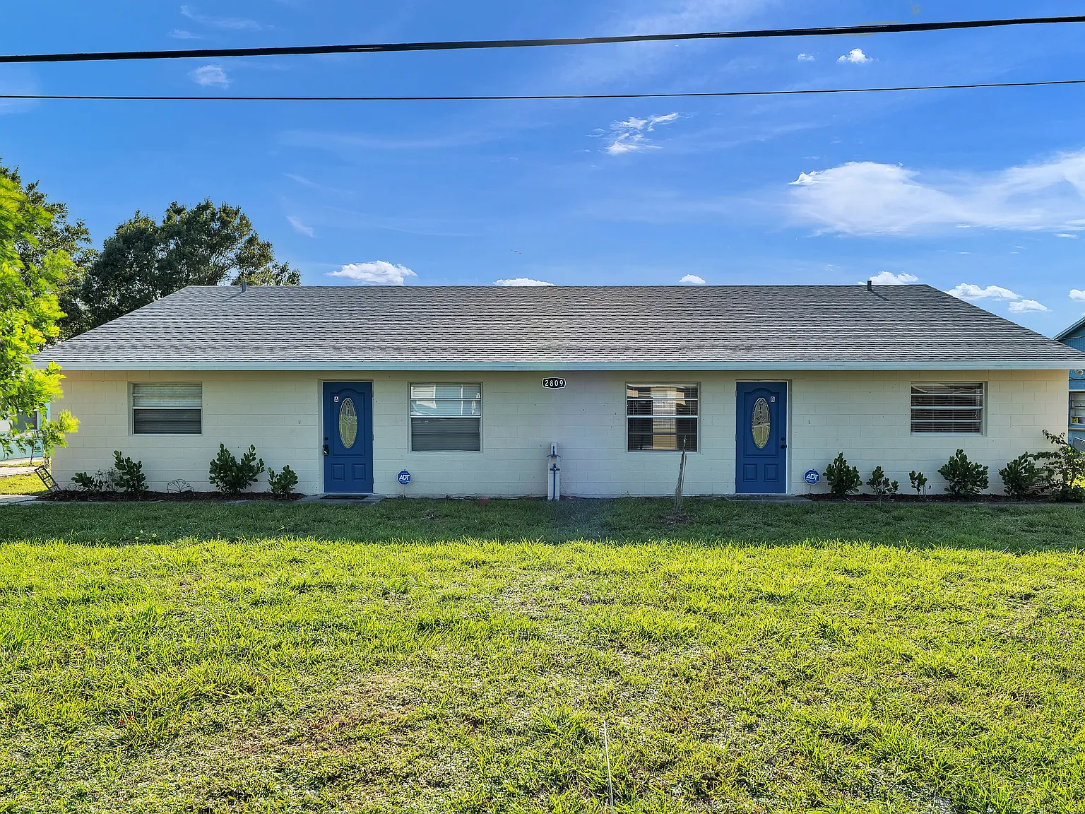 Jefferson Pkwy, Fort Pierce — Photo 1