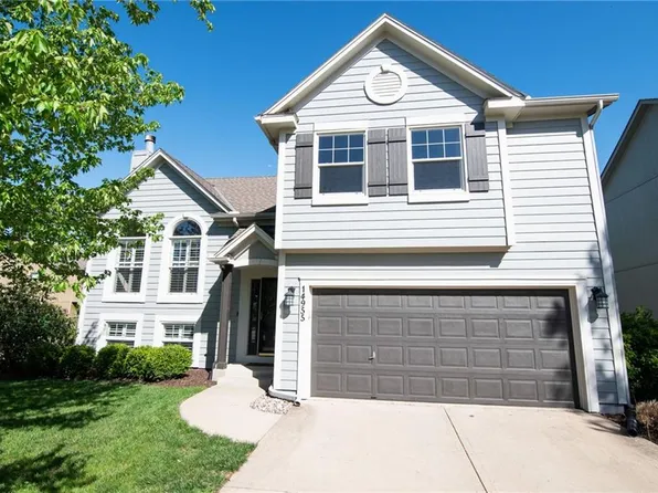 14955 S Greenwood St, Olathe, KS 66062