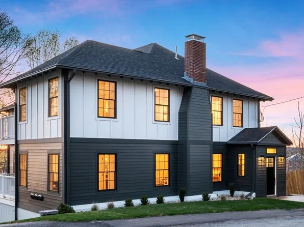 238 Bellevue St #1, Newton, MA 02458