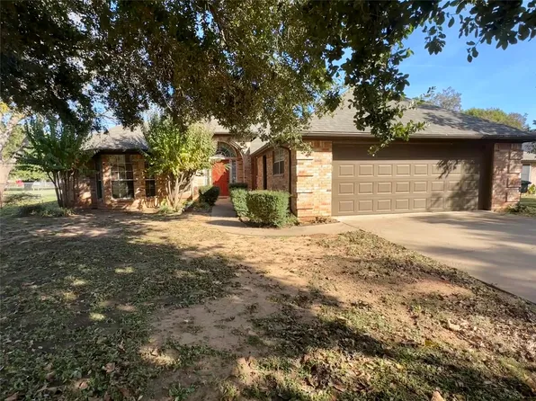 4203 Southaven Ct, Granbury, TX 76049