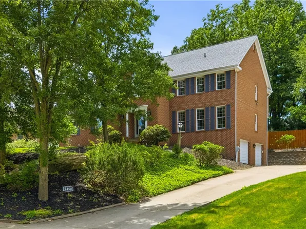 2450 Dogwood Dr, Wexford, PA 15090