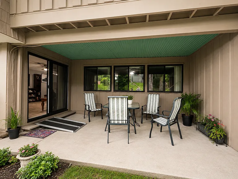 29 Ledgebrook Dr — Photo 12