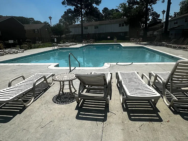Community pool