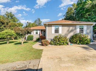 7850 Longbriar Dr, Kannapolis, NC 28081