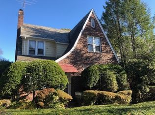 21 Mitchell Pl, Glen Ridge, NJ 07028