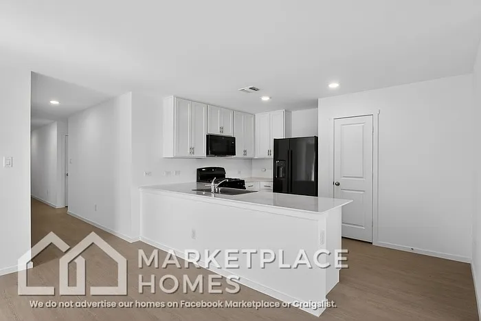 9721 NW 124th St — Photo 7
