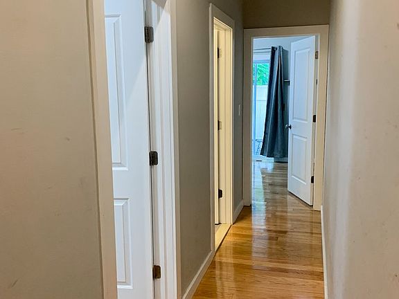 4th image of 1619 Mount Vernon St #620/1