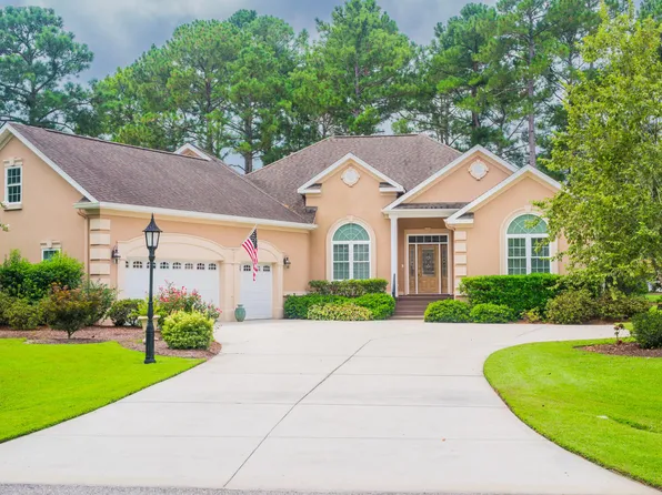 617 Stanton Hall Drive NW, Calabash, NC 28467
