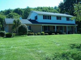 2072 Boyd School Rd, Wampum, PA 16157
