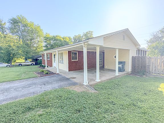2nd image of 1113 Langwood Dr