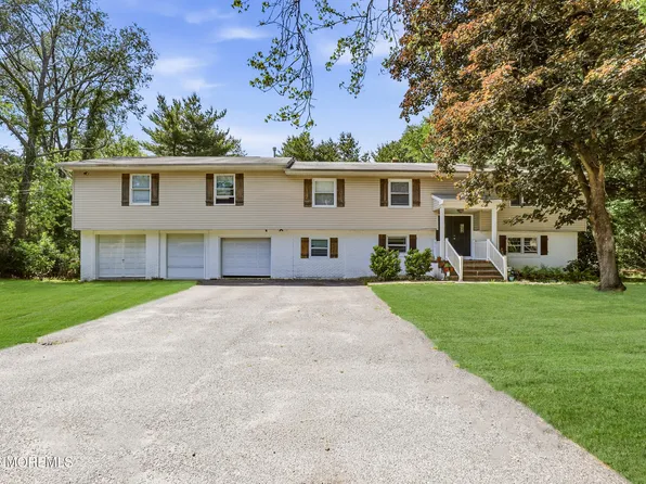 59 Sunnyside Road, Howell, NJ 07731