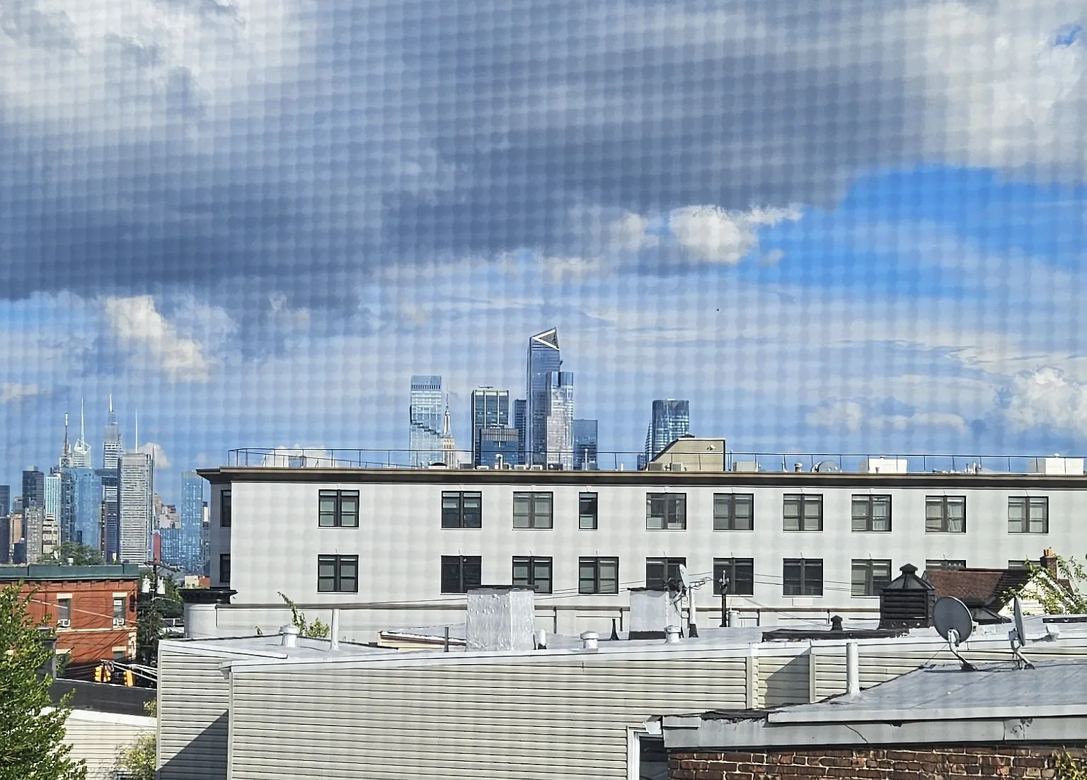 2 bed, 700 sqft, $2,500 — Photo 3