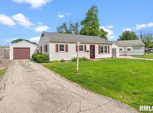 1717 Albert St, Springfield, IL 62702