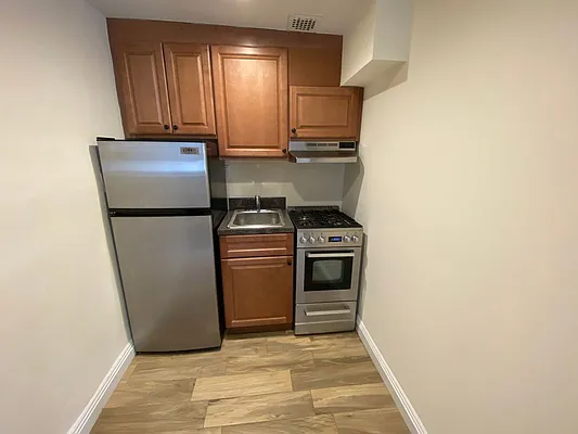 Rented by Compass | media 11