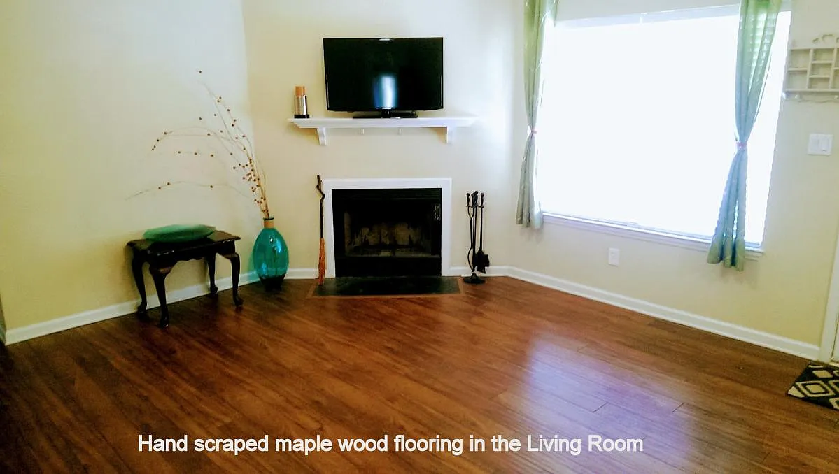 3 bed, 1200 sqft, $1,875 — Photo 3