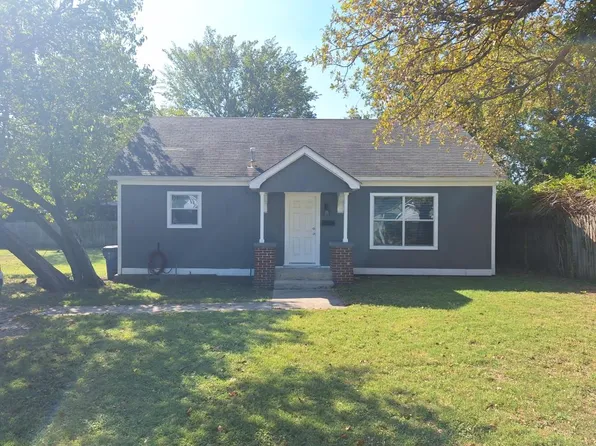 502 E Main St, Decatur, TX 76234