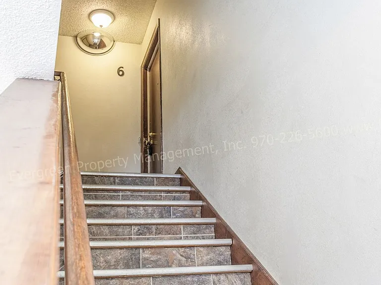 348 Terri Dr — Photo 19