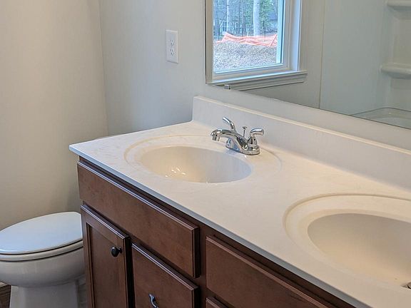4th image of 1467 Liberty Park Dr