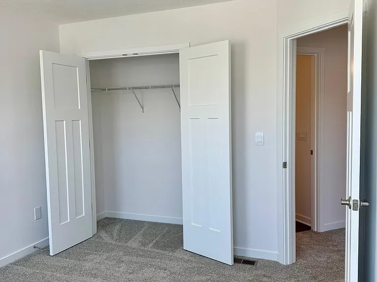 130 Sitka Willow Dr — Photo 23