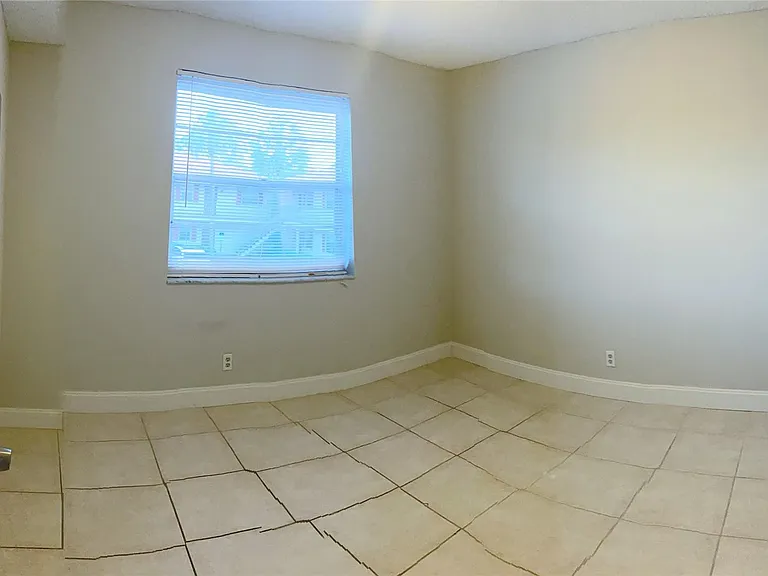 3662 N University Dr #F-7 — Photo 12