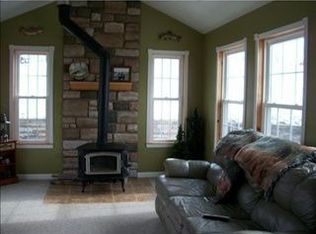 134 Palonder Ln, Perryopolis, PA 15473