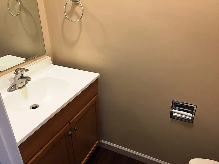 2 bed, 1.5 bath, 1088 sqft, $995 — Photo 4