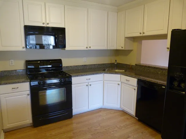 1 Scituate Pl #21 — Photo 4