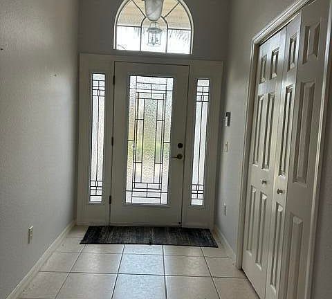 2nd image of 992 Ridgeland Path