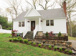 210 N Taylor Ave, Norwalk, CT 06854