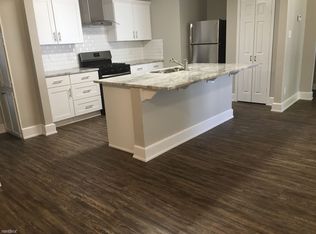 711 Lawrence St, Bryan, TX 77802