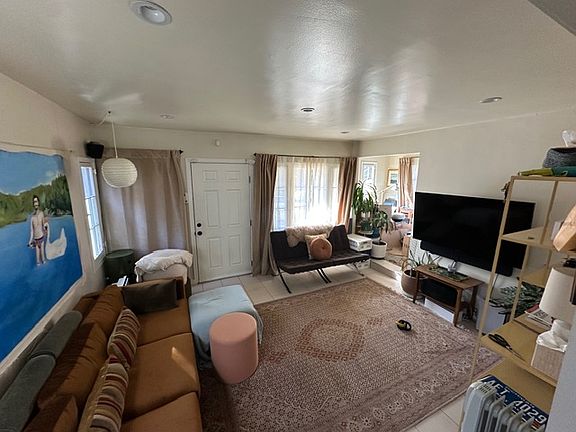 5th image of 2905 Reservoir St
