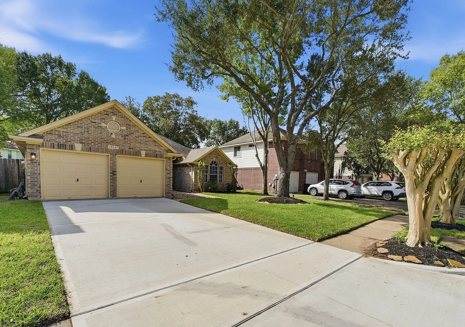 Offered by Precision Realty & Management, LLC!! — Photo 2