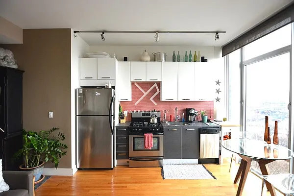 Rented by Yaffa Realty LLC | media 29